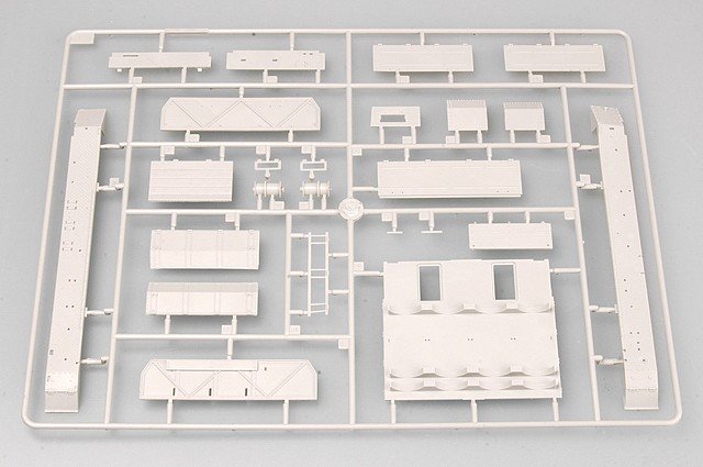 Trumpeter 00362 German Pz.Kpfw IV Ausf D/E Fahrgestell 1/35 – immagine 6
