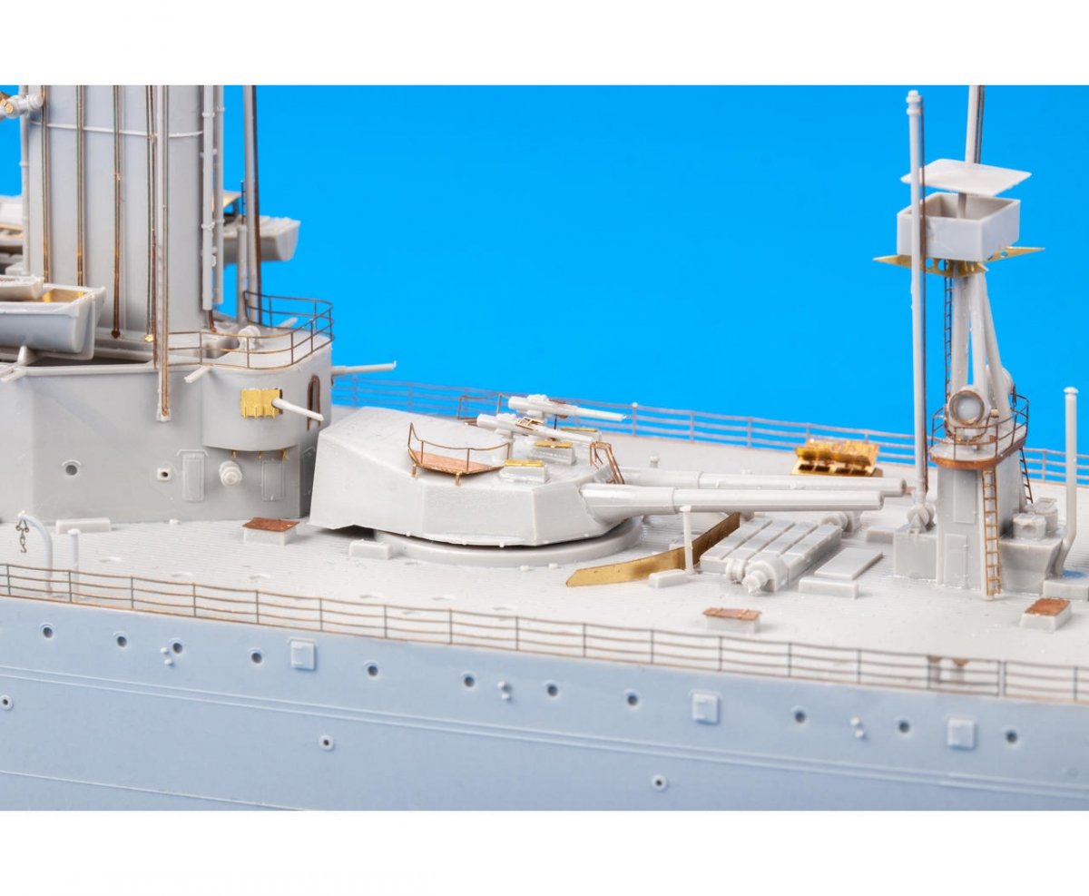 Eduard 53258 HMS Dreadnought 1915 1/350 TRUMPETER – immagine 13