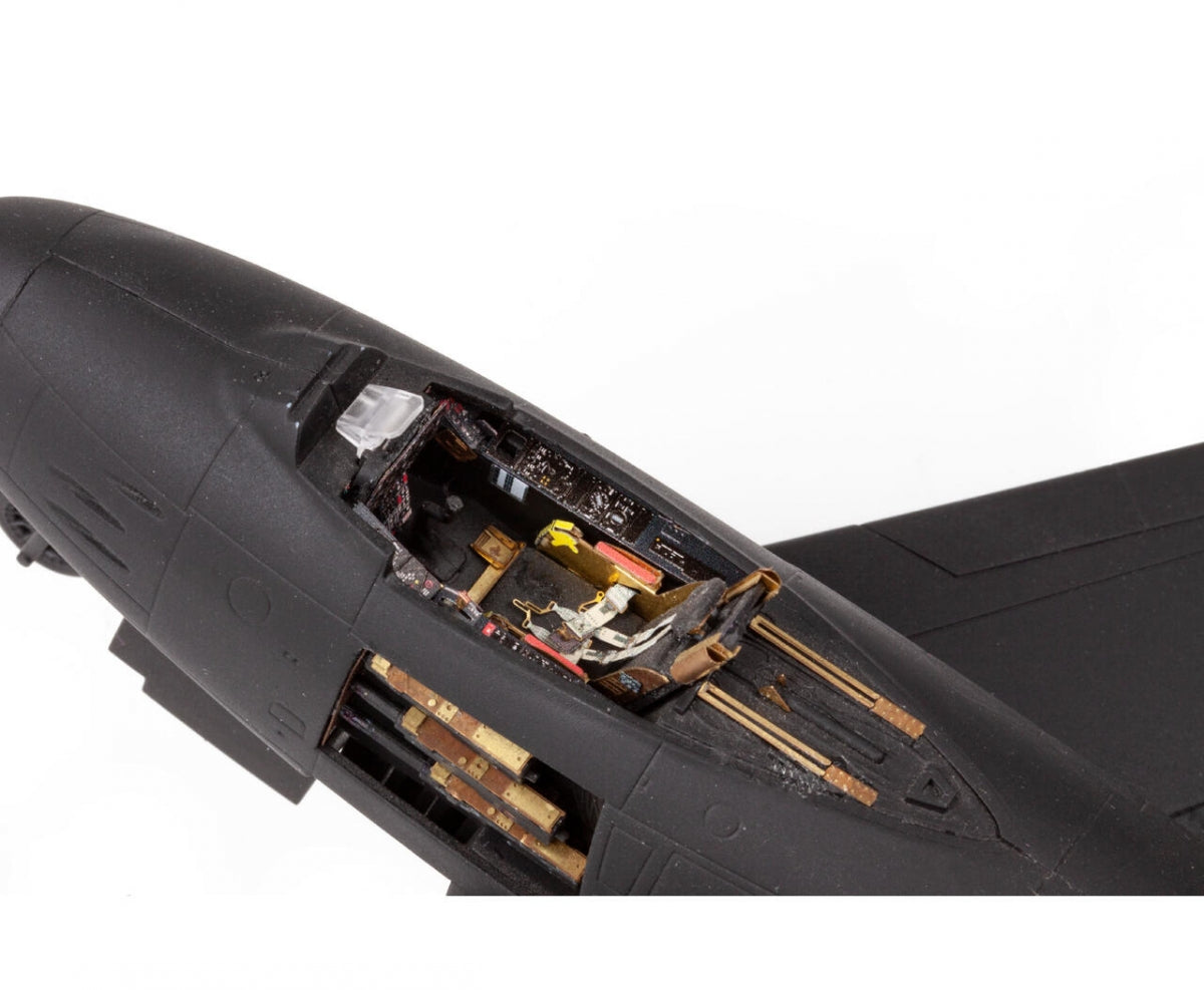 Eduard FE1499 F-86F-25/30 Airfix 1/48 – immagine 4