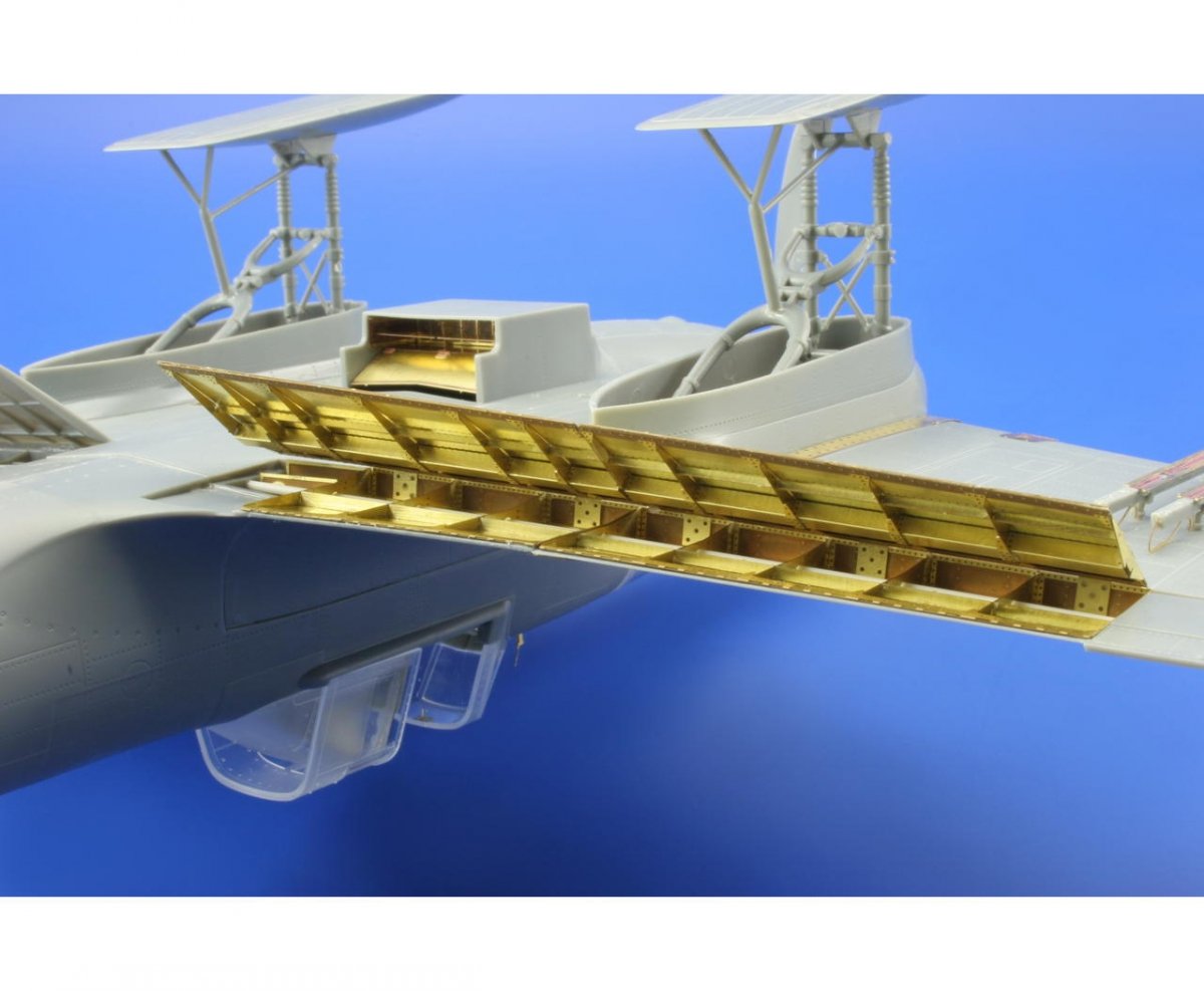 Eduard 32311 Il-2m3 landing flaps HOBBY BOSS 1/32 – imagen 4