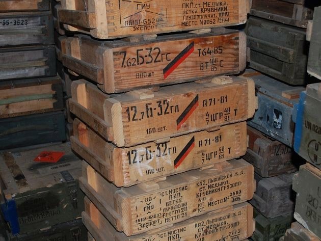 Eureka XXL E-035 Modern Russian Ammo Crates Type I for 7,62mm Ammo (for AK-47 Kalashnikov) 1/35 – immagine 6