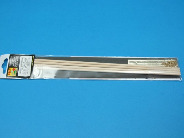 Aber 35D11 Télégraphe - ensemble de piliers pour 4 barres transversales avec 8 isolateurs chacune (1/35) – image 4