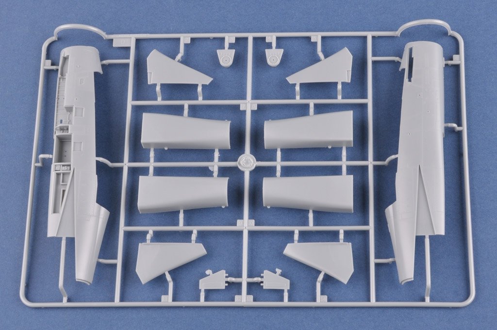 Hobby Boss 81771 IRIAF Persian Cat F-14A Tomcat 1/48 – image 6