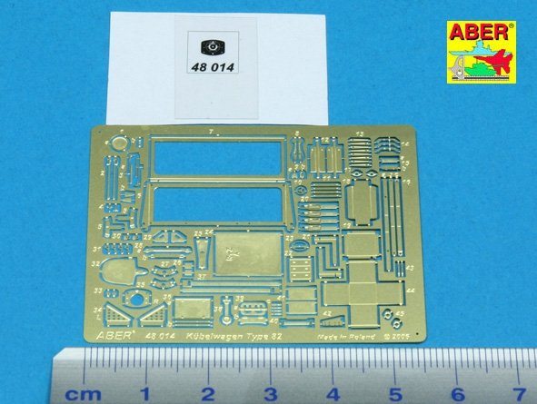 Aber 48014 Kubelwagen Type 82 (1/48) – image 2