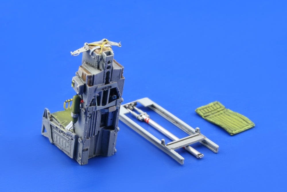 Eduard 648001 F-16 siège de début de production 1/48 (Tamiya)