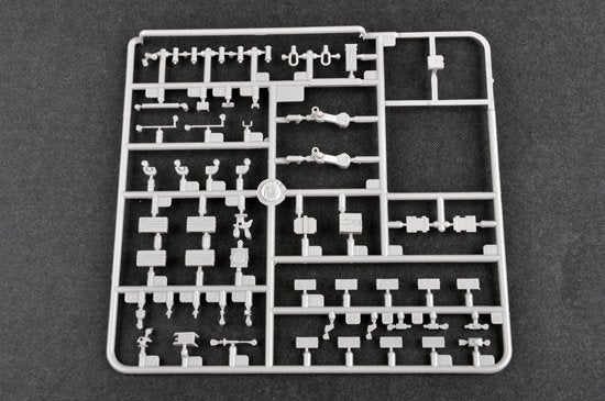 Trumpeter 09511 Char de combat principal ukrainien T-84 1/35 – image 7