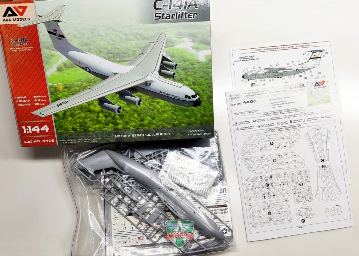 Maquette A&amp;amp;A Models 4402 C-141A Avion de transport stratégique militaire 1/144 – image 2