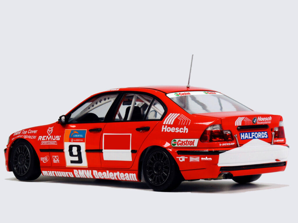 NuNu PN24007 BMW 320i E46 DTCC 2001 Gagnant 1/24 – image 3