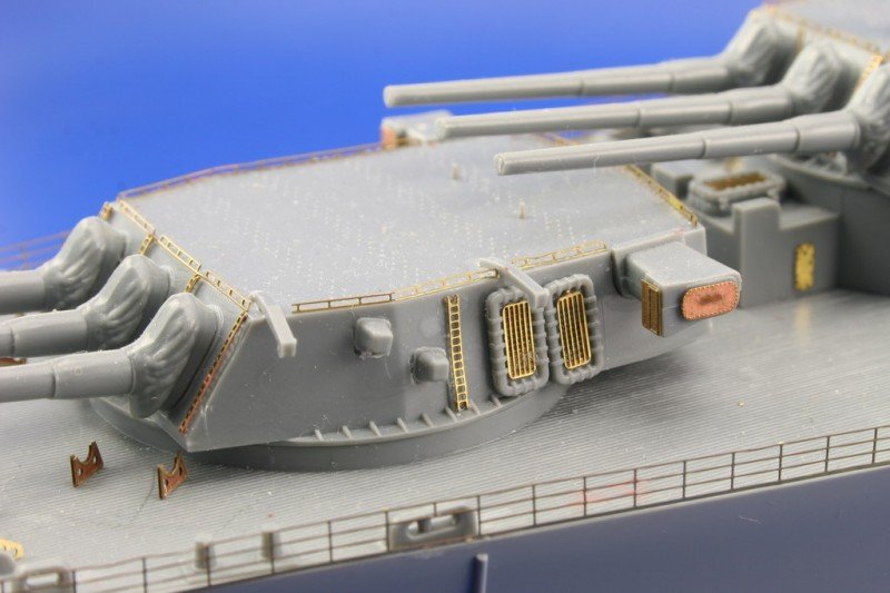 Eduard 53021 USS BB-63 Missouri 1/350 Tamiya – image 9