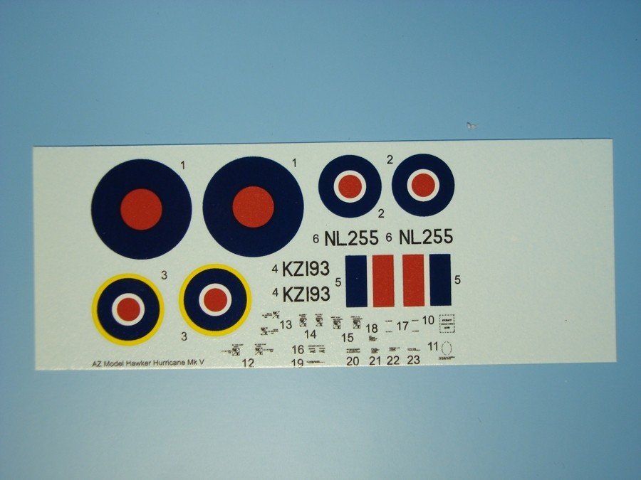 AZ Modèle AZ7325 Hawker Hurricane Mk.V (1/72) – image 5