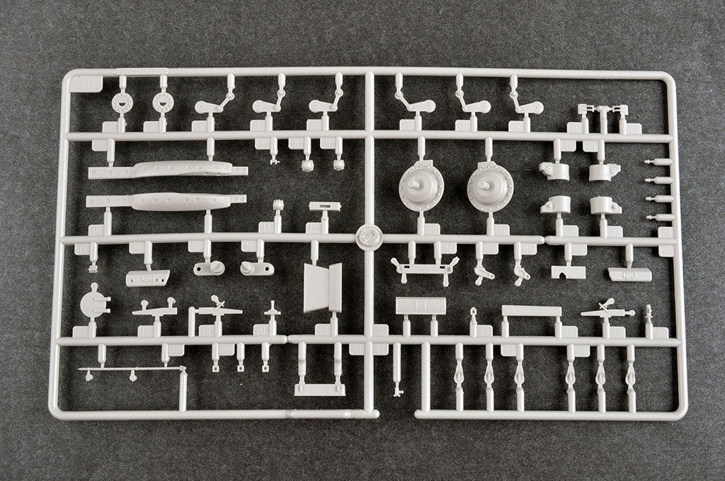 Trumpeter 09601 Soviet Obj.172 T-72 Ural 1/35 – Bild 11
