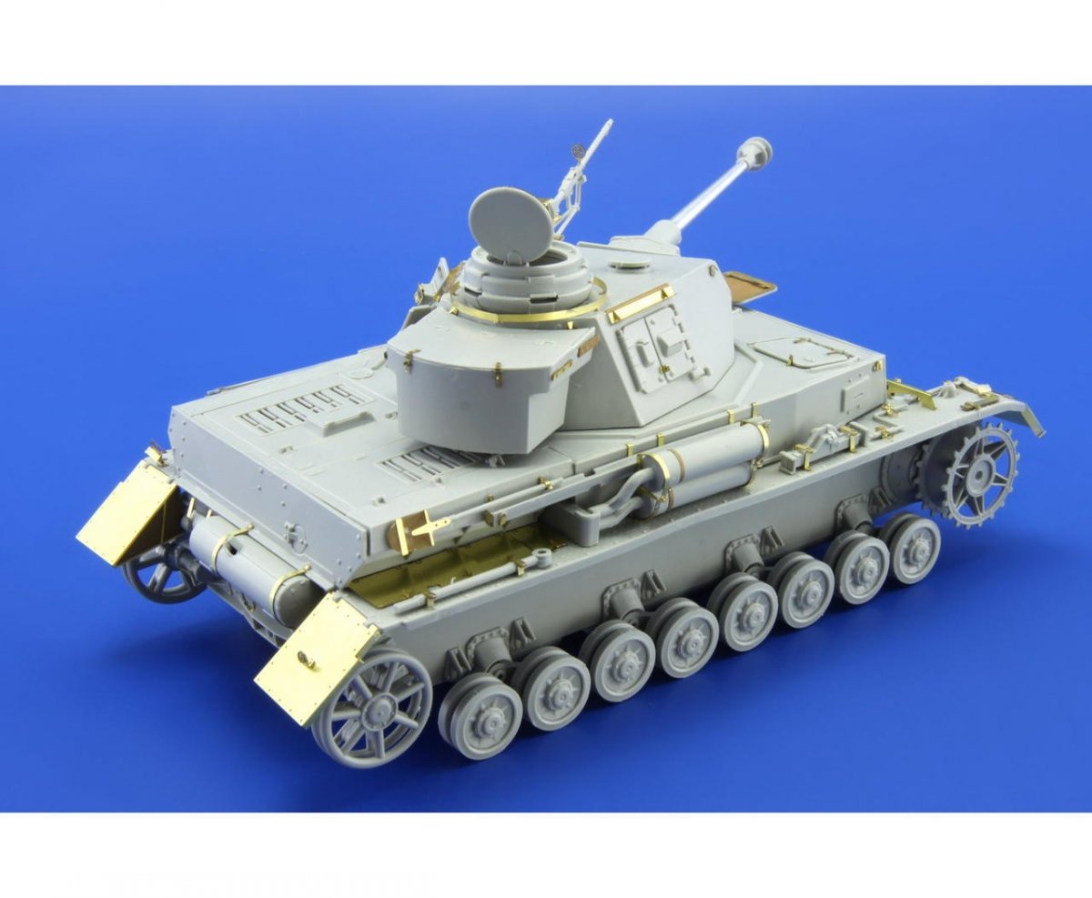 Eduard 36245 Pz. IV Ausf. H 1/35 Italeri – immagine 5