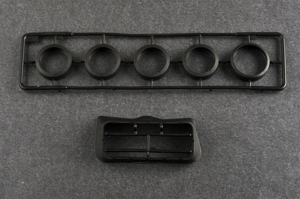 I Love Kit 61615 M4A3E8 Sherman &amp;quot;Easy Eight&amp;quot; 1/16 – immagine 20