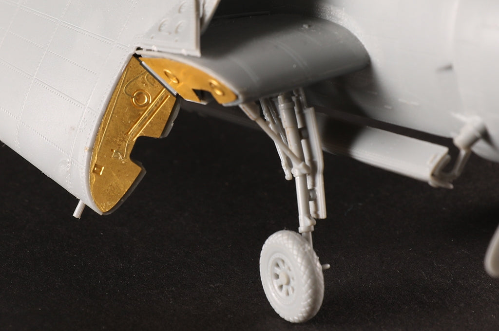 Hobby Boss 87274 TBM-3 Avenger 1/72 – immagine 14