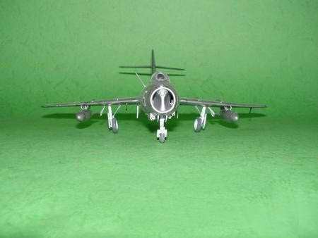 Trumpeter 02806 MiG-15 bis Fagot-B 1/48 – zdjęcie 6