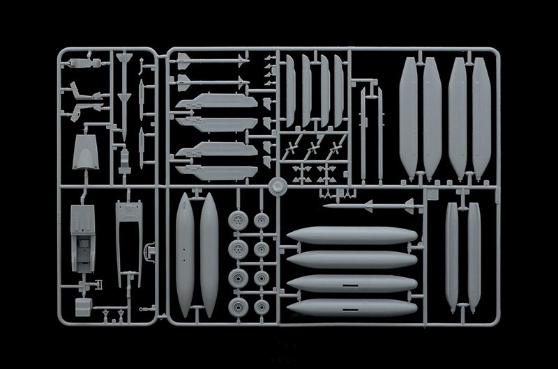 Italeri 2824 EA-18G Growler 1/48 – imagen 9