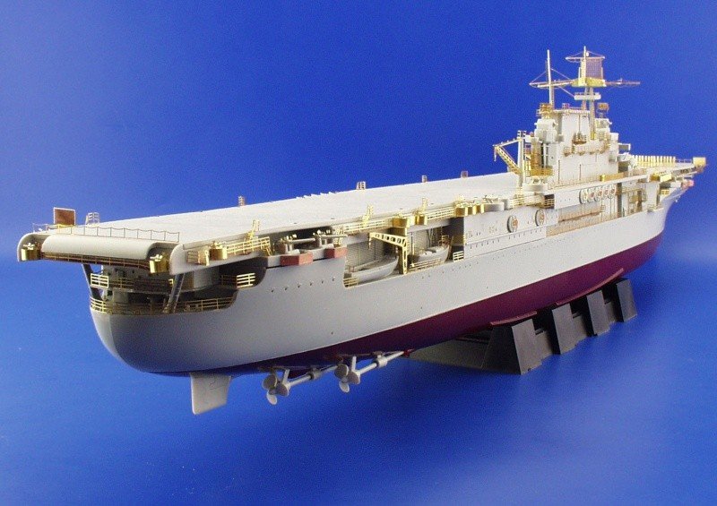 Eduard 53007 US Aircraft Carrier Hornet railings 1/350 Trumpeter – immagine 7