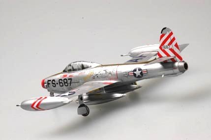 Hobby Boss 80246 F-84E Thunderjet Fighter 1/72 – immagine 5