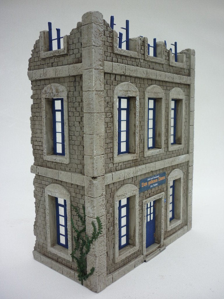 RT-Diorama 35198 Damaged City Building 1/35 – image 9