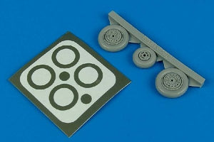 Aires 4416 MiG-17 Fresco wheels &amp;amp; paint masks 1/48 HOBBY BOSS