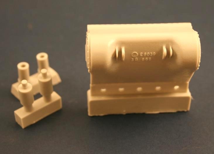 Panzer Art RE35-099 Couvercle de différentiel pour char Sherman (modèle final) 1/35