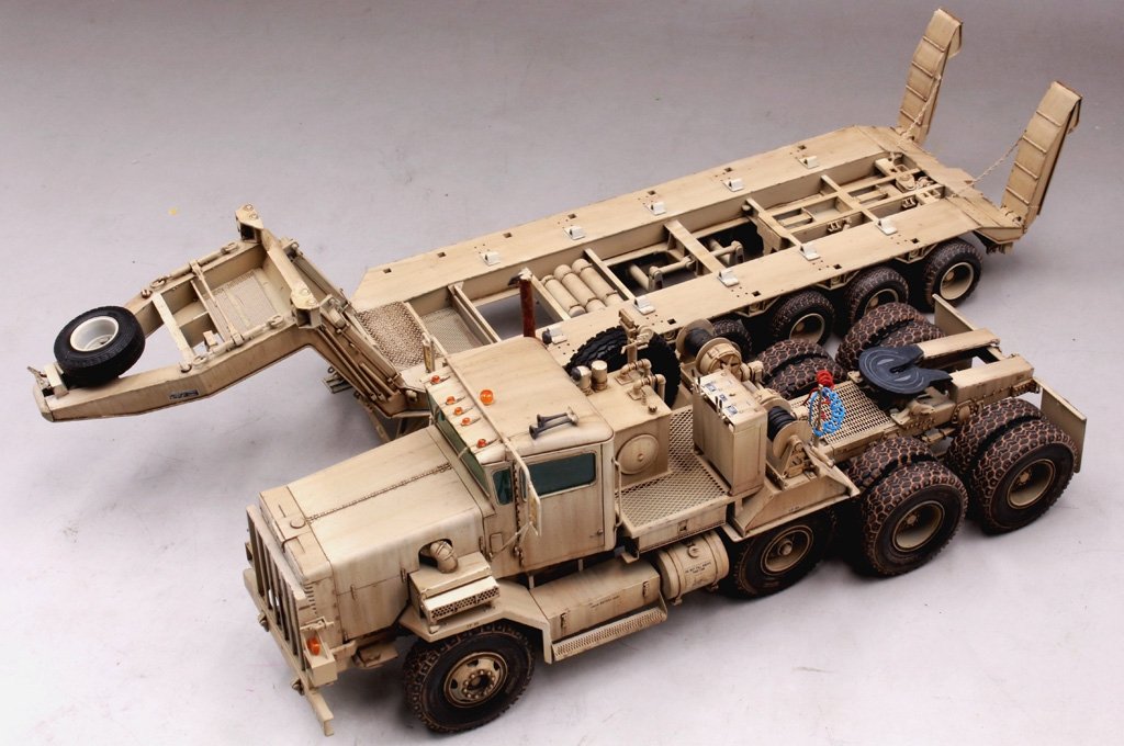 Hobby Boss 85519 M911 C-HET w/m747 Heavy Equipment Semi-Trailer 1/35 – immagine 8
