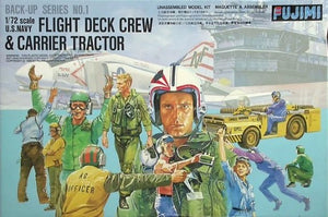 Fujimi 350011 U.S.Navy Flight Deck Crew &amp;amp; Carrier Tractor 1/72
