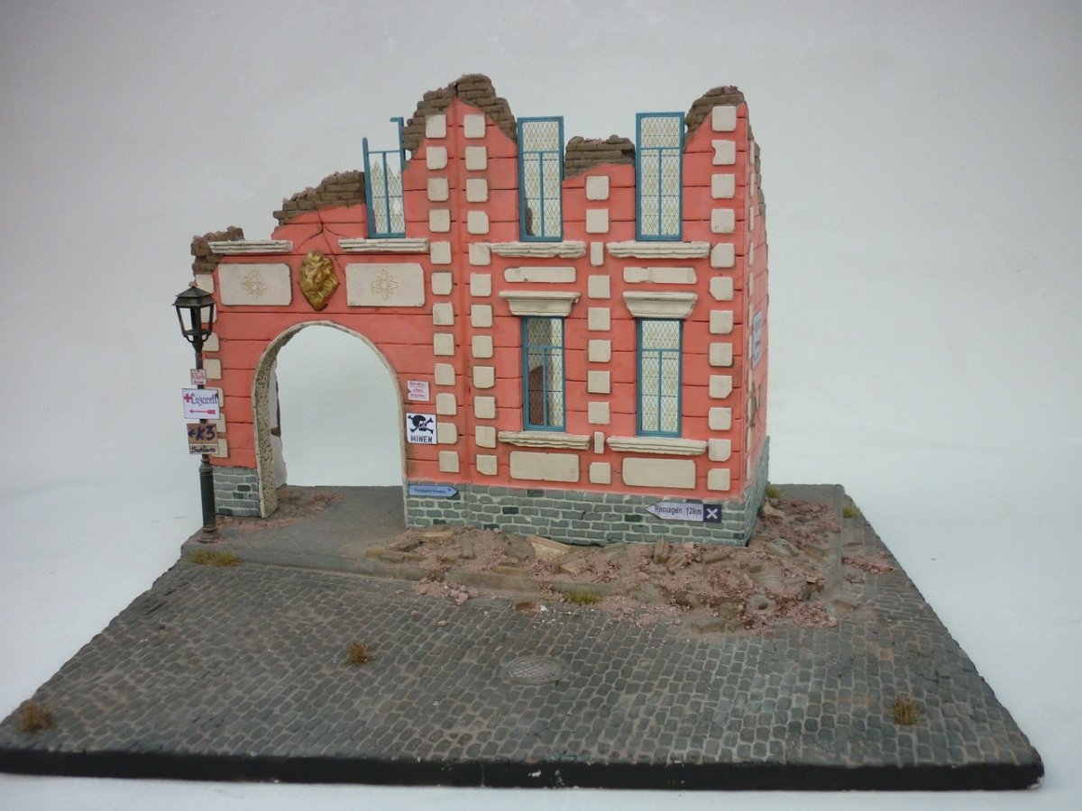 RT-Diorama 35222 Diorama-Base: &amp;quot;Bombed out Street&amp;quot; 1/35 – zdjęcie 9