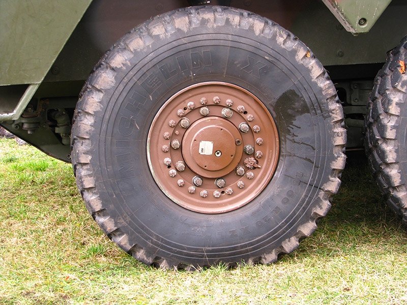 Eureka XXL ER-3554 – Sagged Wheel Set for KTO Rosomak 1/35 – Bild 7