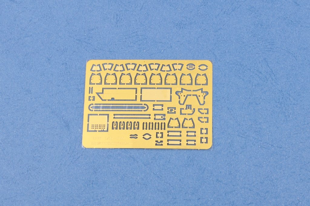 Hobby Boss 83807 4,7 cm Pak(t) Sfl.auf Fgst. Pz.Kpfw.35 R 731(f) (1/35) – image 10
