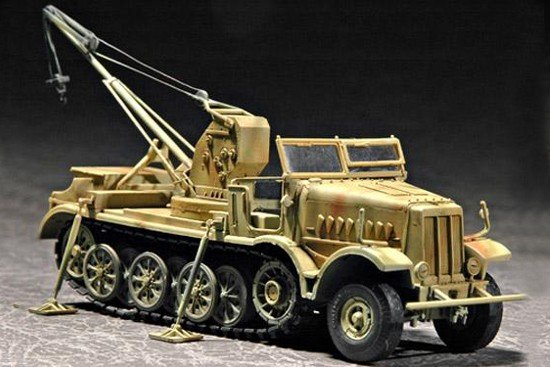 Trumpeter 07251 Drehkran 6t sur Zugkraftwagen 18t (Sd.kfz.9/1) (1/72)