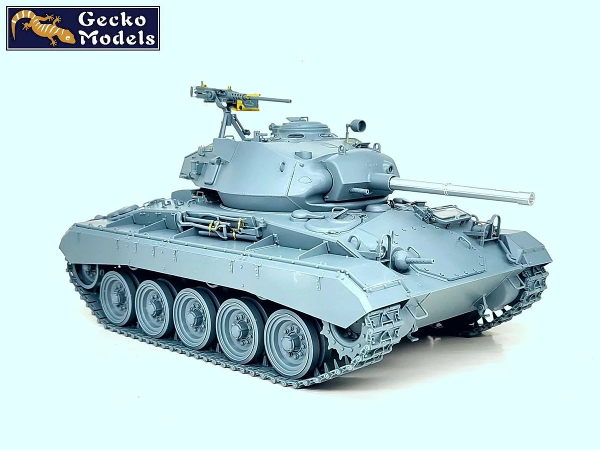 Gecko Models 16GM0038 US M24 Light Tank Chaffee WWII Version 1/16 – immagine 10