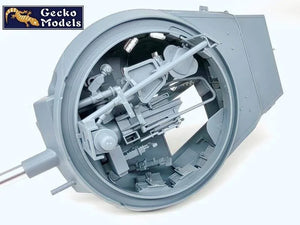 Gecko Models 16GM0038 US M24 Light Tank Chaffee WWII Version 1/16 – immagine 25