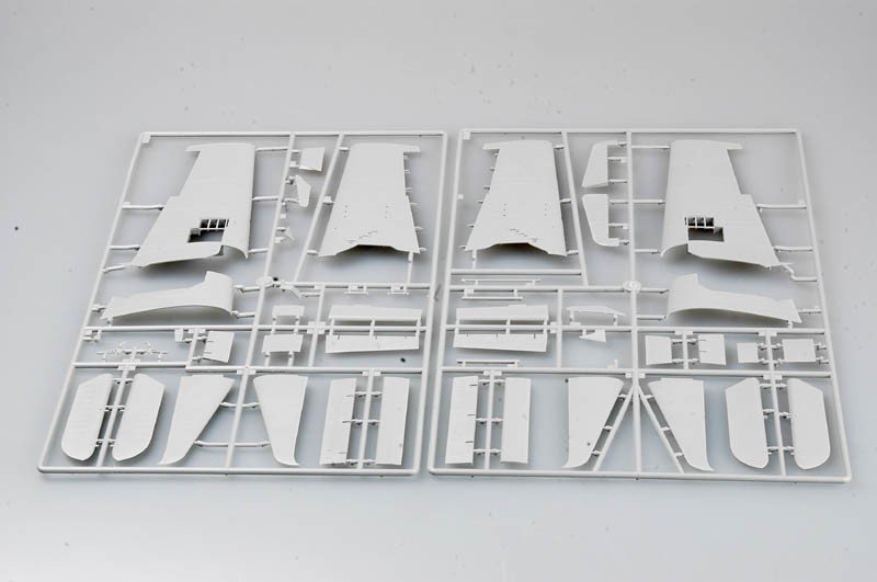 Trumpeter 02257 Grumman F6F-5 Hellcat 1/32 – Bild 3