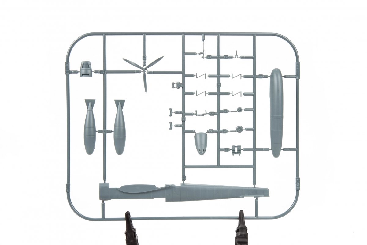 Eduard 7083 Bf 110E 1/72 – immagine 15