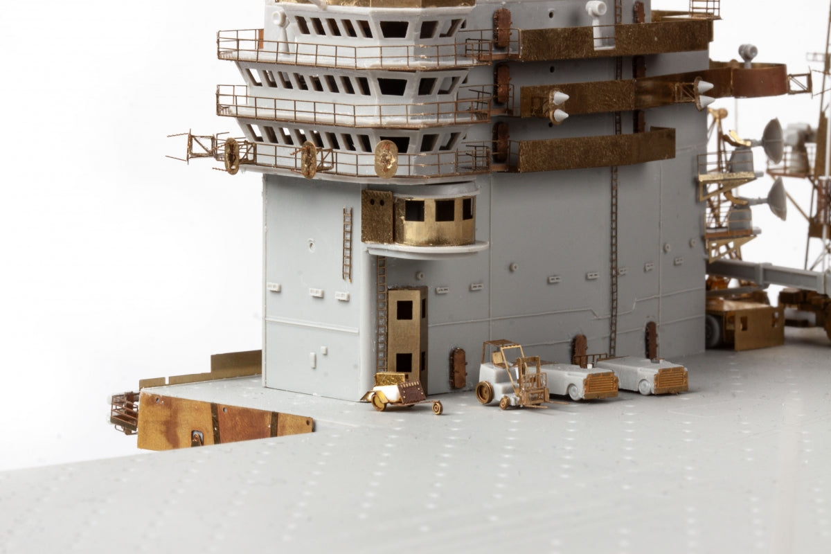 Eduard 53301 USS Nimitz CVN-68 part 7 Trumpeter 1/350 – zdjęcie 10