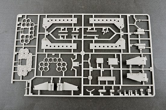 Trumpeter 01069 PHL-03 Multiple Launch Rocket System 1/35 – imagen 5