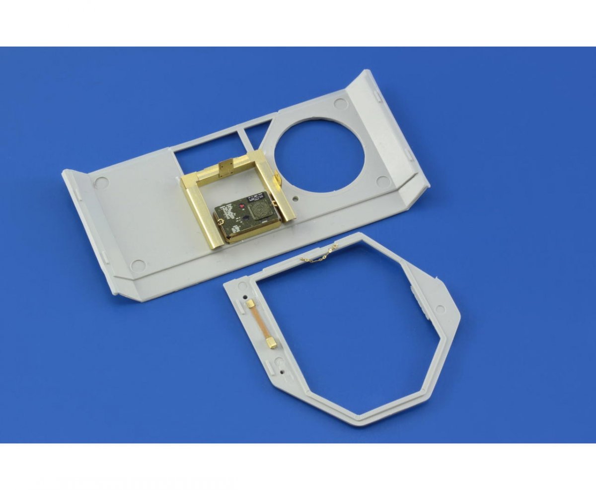 Eduard 36269 HEMTT interior - colour ITALERI 1/35 – immagine 3