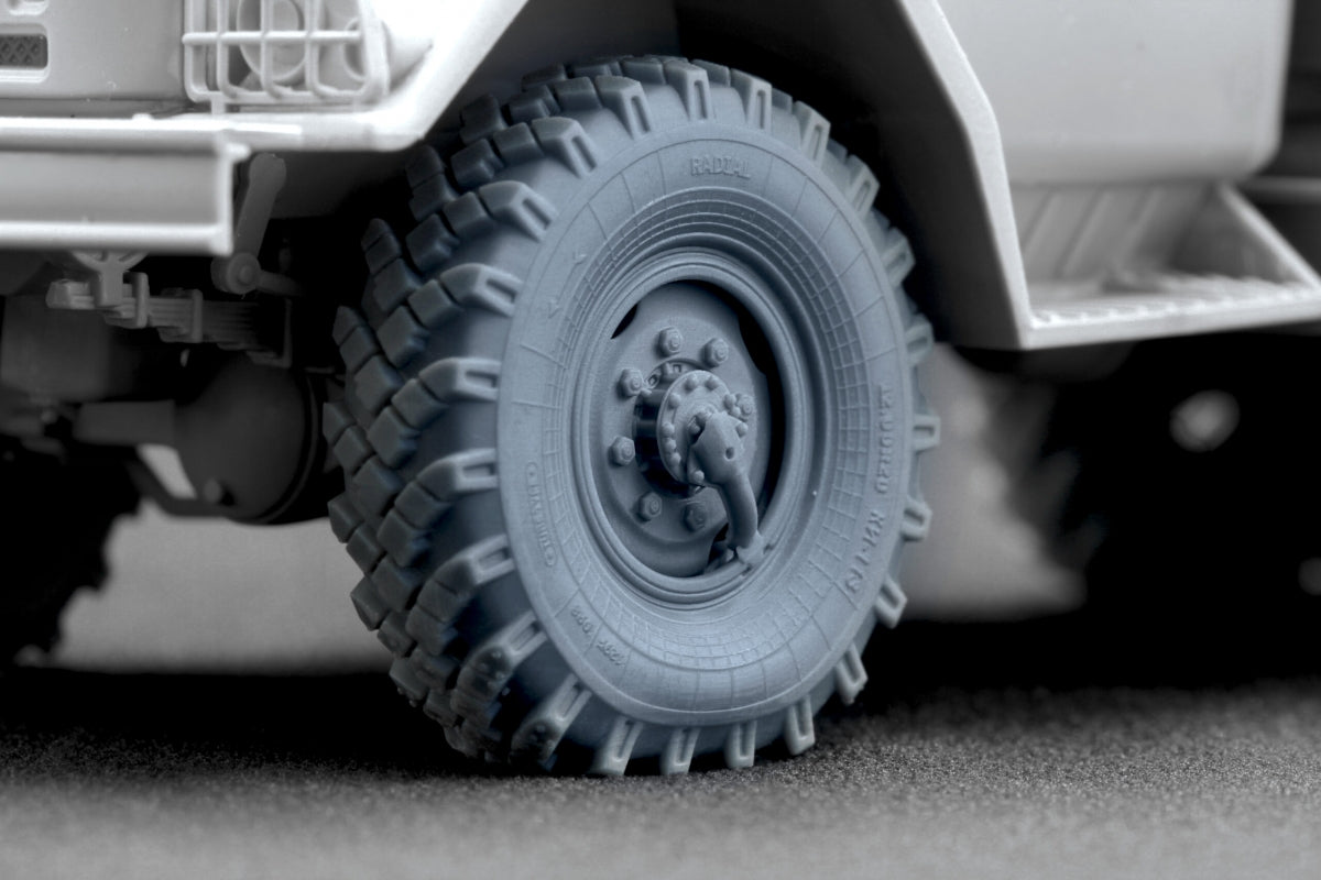 ScaleX WM 35018S ZIL 131 Sagged wheel set for Trumpeter kit 1/35