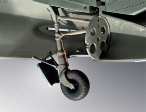 Revell 04696 Heinkel He 111 P (Battle of Britain) 1/32 – immagine 6