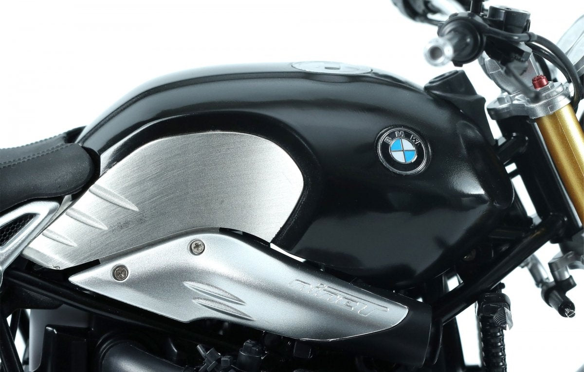 Meng Model MT-003S BMW R nineT (Pre-coloured Edition) 1/9 – imagen 6
