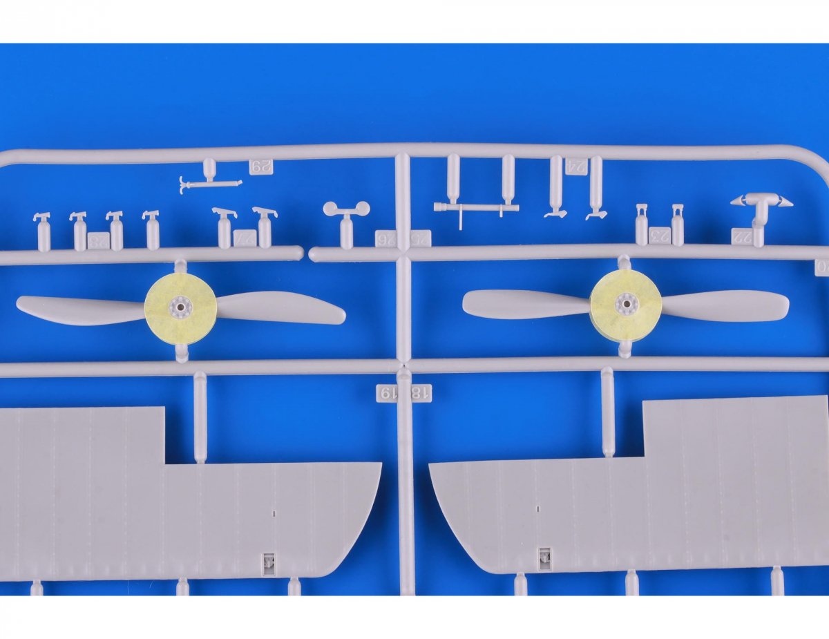 Eduard JX202 Sopwith F.1 Camel WINGNUT WINGS 1/32 – zdjęcie 4