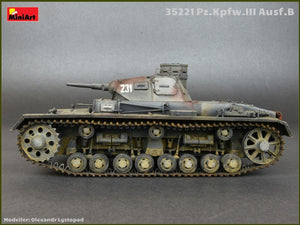 MiniArt 35221 Pz.Kpfw.III Ausf.B w/Crew 1/35 – immagine 9