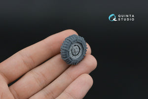 Quinta Studio QT35012 Dodge WC Family tyre set with chains (Zvezda) 1/35 – imagen 4