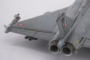 Trumpeter 01690 PAF J-10CE Multi-Role Fighter &amp; IAF Rafale 2 in 1 1/72