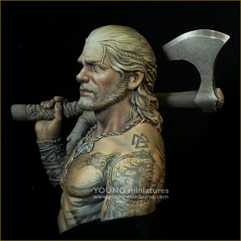 Young Miniatures YH1867 The Birka Viking Warrior 1/10 – image 7