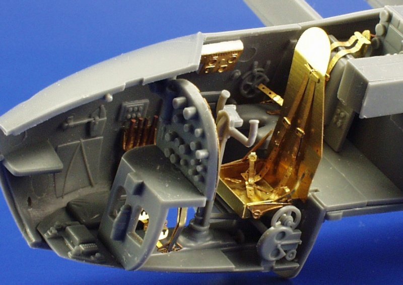 Eduard 49242 Mosquito B. Mk. IV/ PR Mk. IV 1/48 Tamiya – image 4