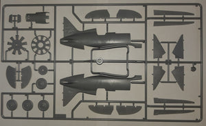 ICM 32003 I-16 type 29, WWII Soviet Fighter 1/32 – Bild 5
