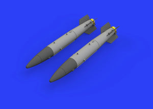 Eduard 672215 B43-1 Nuclear Weapon w/ SC43-4/ -7 tail assembly 1/72 – immagine 3
