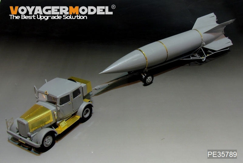 Voyager Model PE35789 WWII Hanomag SS100 Military Car w/V2 Rocket Transporter For TAKOM 2110 1/35 – immagine 3
